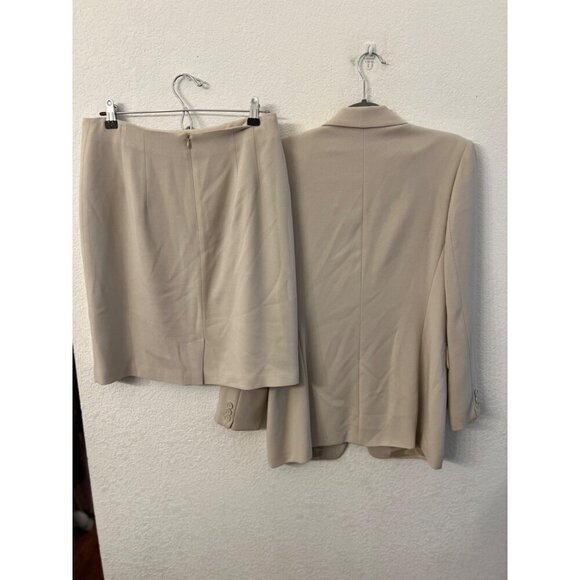 Nygard Collection blazer suit skirt women size 8 - Picture 2 of 13